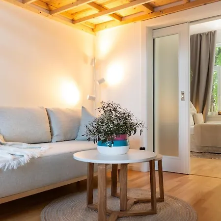 Cy Neustadt - Zentral - Terrasse - 6 Personen * Bremen